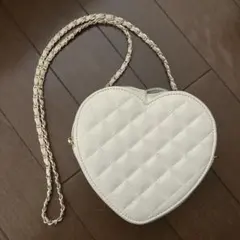 ショルダーバッグ　ハート　ホワイト　オペークドットクリップ