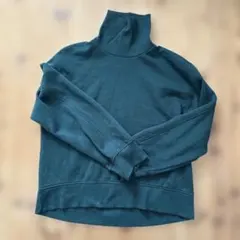 ZARA ダークグリーン　タートルネックスウェット