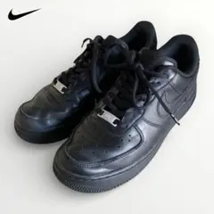 【美品】NIKE（ナイキ）✨️エアフォース1 オールブラック スニーカー 25