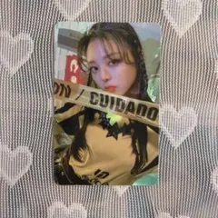 itzy guess who ユナ トレカ 封入