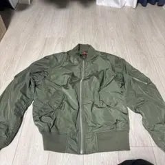 MA-1スタイル オリーブグリーンジャケット