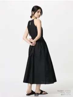 ユニクロ　ホルターネックワンピース　ノースリーブ　BLACK M