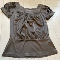 ZARA BASIC サテン　カーキブラウン 半袖トップス　S 未使用