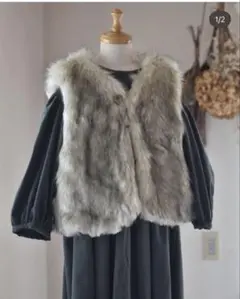 Item thumbnail for item 9ef89d76-ecb4-4ca9-ae4f-6dae18ab5aa7