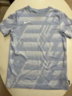 Nike DRI-FIT ライトブルー 半袖シャツ