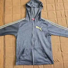 PUMA プーマ 130 パーカー