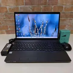 美品富士通ノートPC FHD 高速起動SSDメモリ8GB Win11 オフィス付