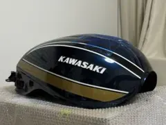週末限定値下　カワサキ　z900rs キャンディトーンブルー　外装一式のサムネイル