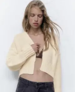 ZARA クリーム ニットカーディガン S