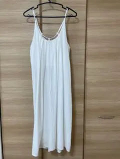 ホワイト キャミワンピース　フリー