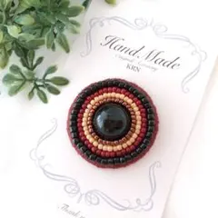 ゴムに差し込むだけ！黒&3色ビーズの刺繍ポニーフック