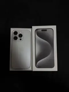 Apple iPhone 15Pro 本体