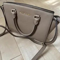 Item thumbnail for item 48db2c73-bf85-4437-b906-a79a1fc4c783