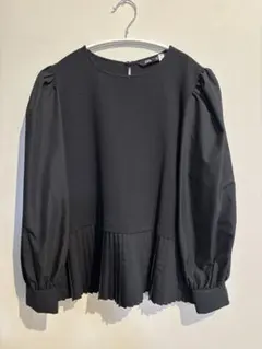 【美品】ZARA⭐︎プリーツ付き 異素材ドッキング長袖ブラウス ブラック