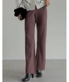 リブニットスリムフレアパンツ　ダークブラウン　低身長サイズ