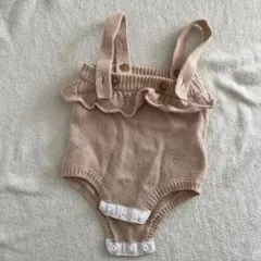 petit main ベージュ フリルロンパース 70