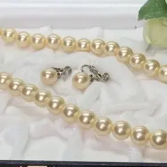 上品艶《貝パール》ネックレス＆イヤリングセット／フォーマル　冠婚葬祭　高見え