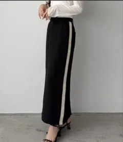緊急値下げ‼️サイドストライプ タイトロングスカート