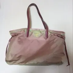 希少カラー✨プラダ カメラバッグ 三角ロゴ ピンク 白タグ美品テスート