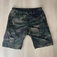 4*す様 【Mサイズ】THE NORTH FACE 迷彩 ハーフパンツ