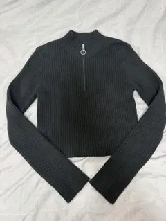 GU リブ編み ブラックニット 長袖