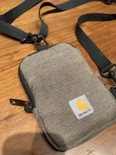 【未使用】カーハート　ミニショルダー　サコッシュ　ブラウン　茶