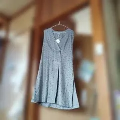 新品 グレー 水玉模様 ノースリーブ ロングジレ