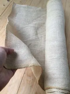 麻布　白っぽい