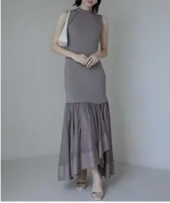 【新品・タグ付き】anuans カスケードニットドッキングワンピース グレージュ