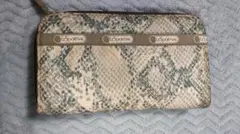 【美品】　レスポートサック　長財布　クラシックパイソン　LeSportsac