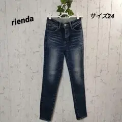 Item thumbnail for item 0b82267f-7e5d-4c36-8d4b-385820ba7a1e