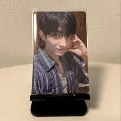 ドギョム】SEVENTEEN DxS Serenade CARATブース 特典 - メルカリ