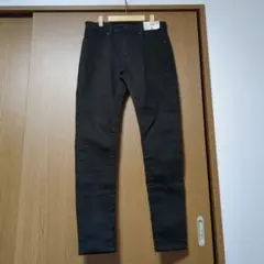 JEANS ユニクロ　新品　ウルトラストレッチスキニーフィットジーンズ