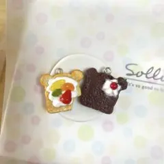 くま食パンフルーツ＆チョコくま食パン チャーム