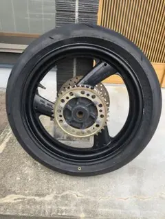 YZF-R6用フロントホイール純正ディスク付 - メルカリ