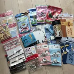 ディズニーグッズ　ボールペン　まとめ売り　安い　新品あり　キーホルダー