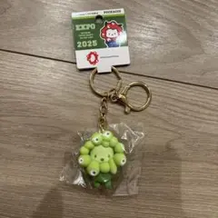 ポチャッコ 推しカラー立体キーホルダーなりきりミャクミャク　新大阪駅限定