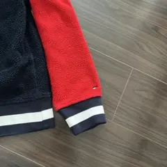 Tommy Hilfiger フリース トレーナー