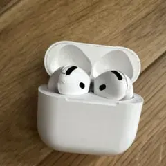 Apple AirPods 4本体のサムネイル