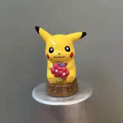 ポケモン　フィギュア　ピカチュウ　任天堂　CGTSJ