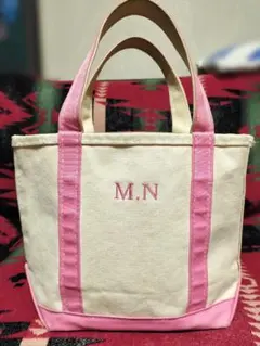 Item thumbnail for item 89130642-1c6b-4992-93e8-700e296a23b6