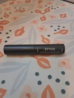 ETVOS ミネラルコンシーラー　ナチュラルベージュ