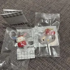 ハローキティ カラフルキャンディチャーム ウサハナ　いちごめじるしアクセサリー