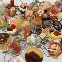 食品サンプル　ミニチュア　ガチャ　スイーツ　スクイーズ　お菓子　まとめ売り