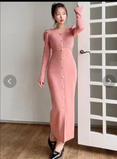 【新品タグ付き】RESEXXY ゴールドボタンタイトニットワンピース