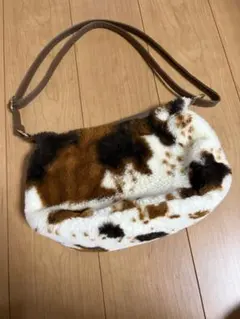 SHOO-LA-RUE ショルダーバッグ