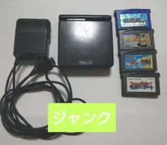 ジャンク品　ゲームボーイアドバンス SP 本体 + ゲームソフト4個セット