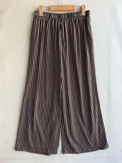 Item thumbnail for item c7c8b7fb-5e67-4913-852f-31a14f3e3d77