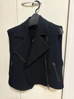 Item thumbnail for item 5a13645f-bad1-42c7-964c-82873dc99695