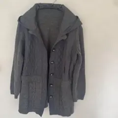 グレー キルティングジャケット フード付き